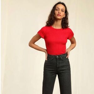 Rouje Aurelio Red Top